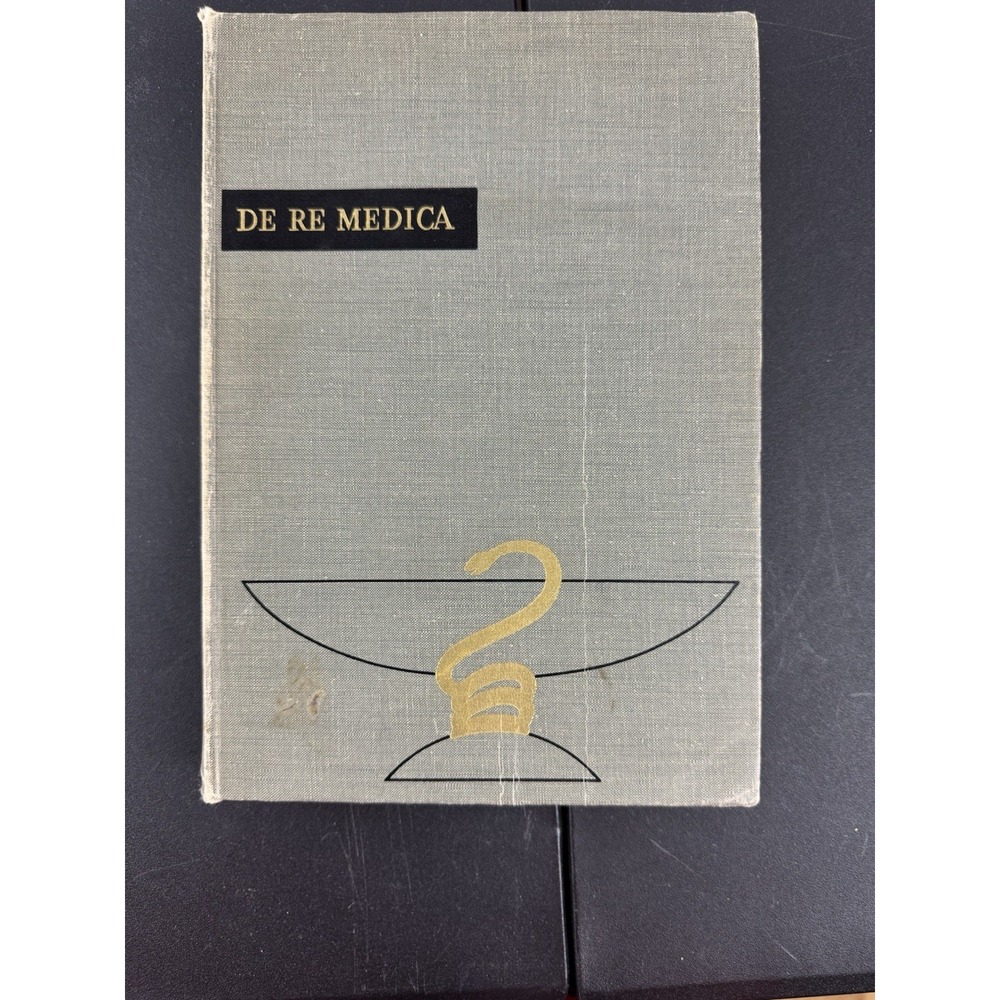 Vintage De Re Medica, Eli Lilly and Company, 1951 edition - hb